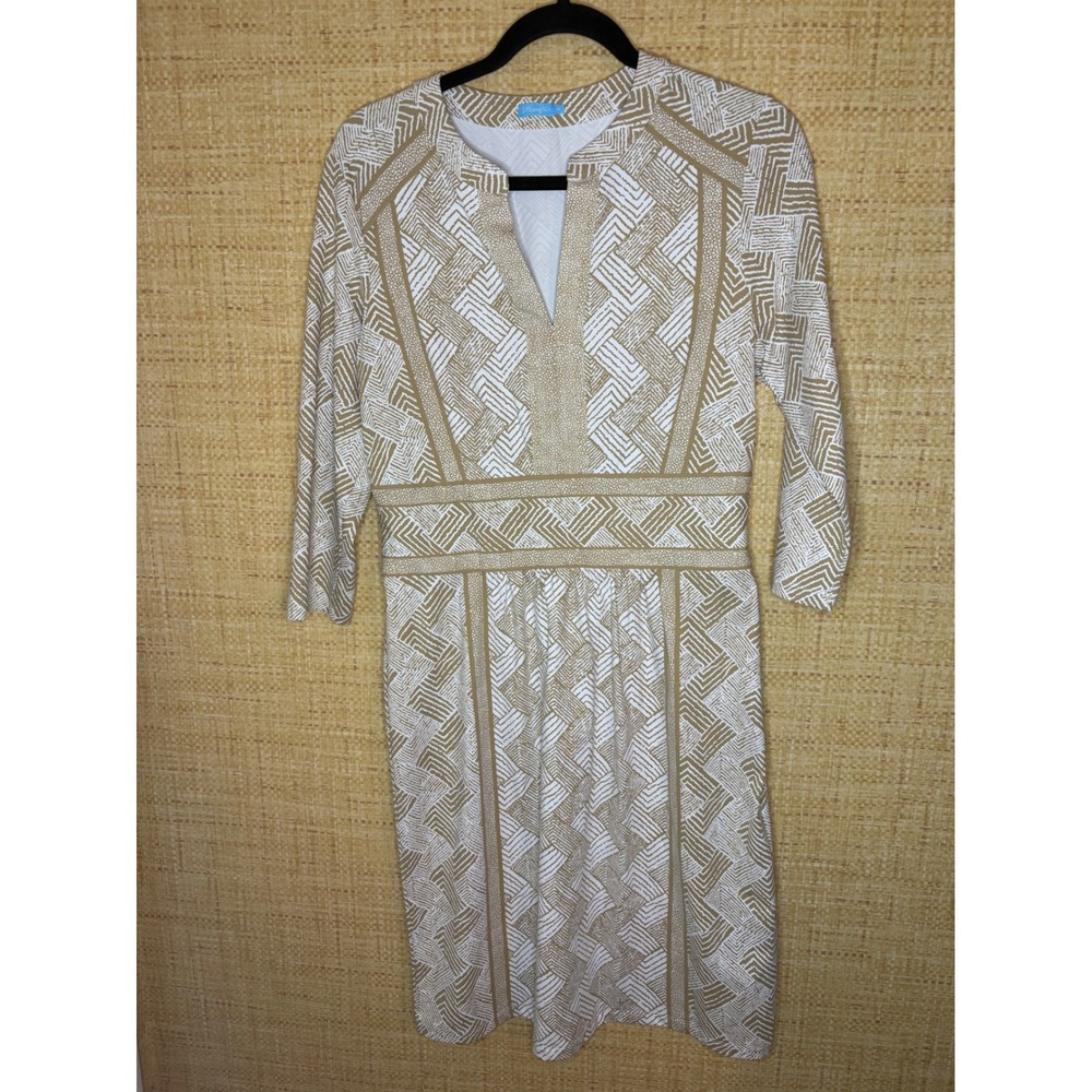 J.McLaughlin Tan White Geometric Catalina Cloth Sheath Dress Size M 3/4 Sleeve
